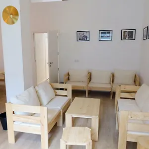 Guitar Hostal Bilbao